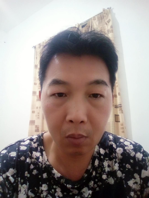 繁华哀伤的第一张照片--大田相亲网
