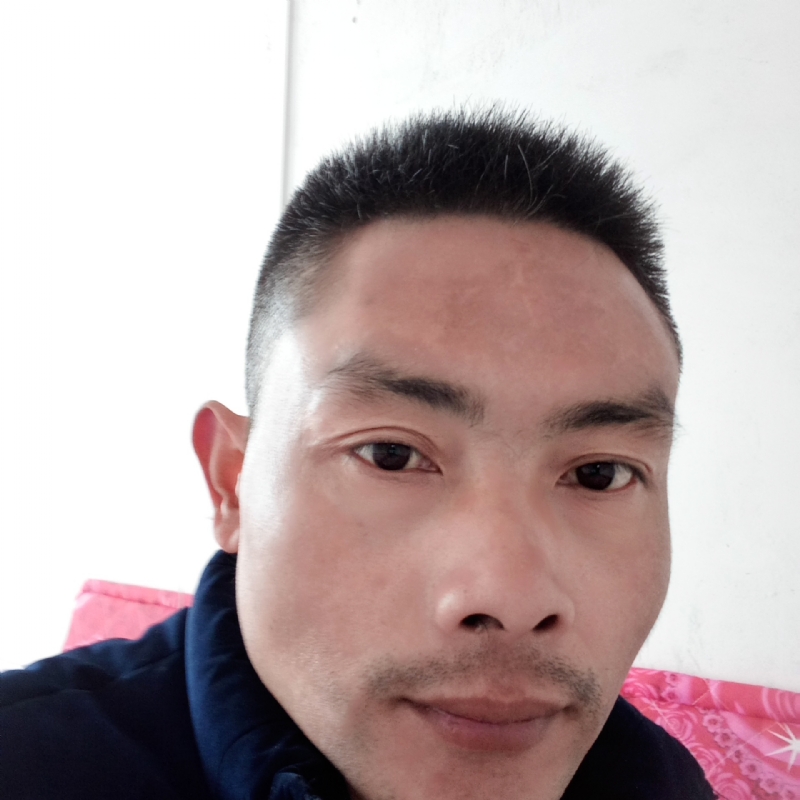 栋栋的第一张照片--大田相亲网