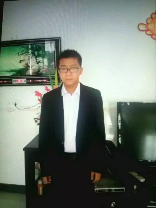 依然疼痛的第一张照片--大田相亲网
