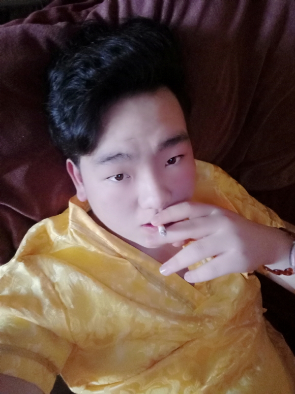 有心无力的第一张照片--大田相亲网