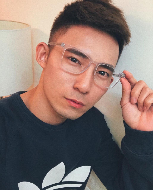小伟的第一张照片--大田相亲网