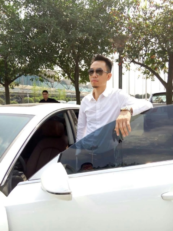 杨岳的第一张照片--大田相亲网