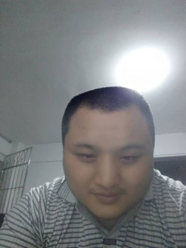 我在机场等艘船的第一张照片--大田相亲网
