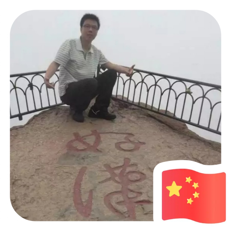 一只小虎牙的第一张照片--大田相亲网