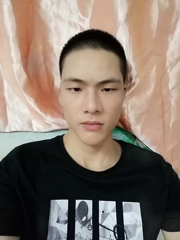啊猫的第一张照片--大田相亲网