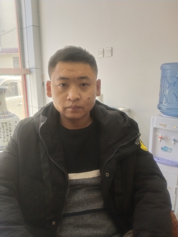 瞿波的第一张照片--大田相亲网