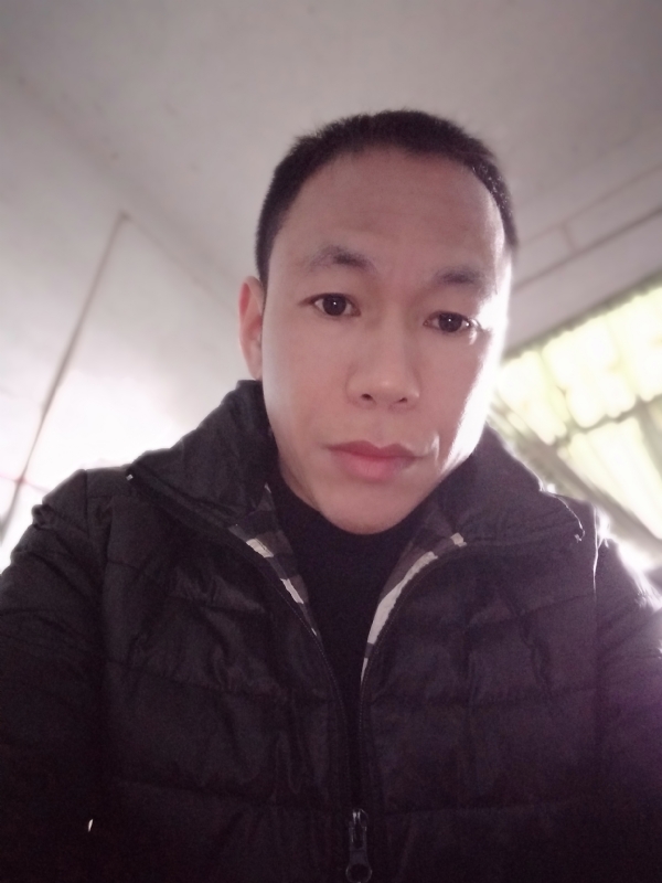 相信真爱的第一张照片--大田相亲网