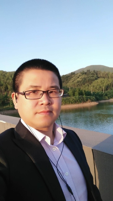 顾律师的第三张照片--大田相亲网