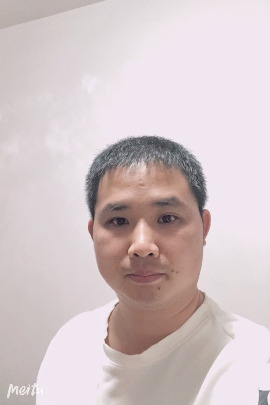 小梁的第一张照片--大田相亲网