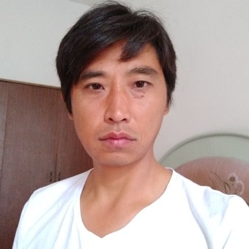 莞尔一笑的第一张照片--大田相亲网