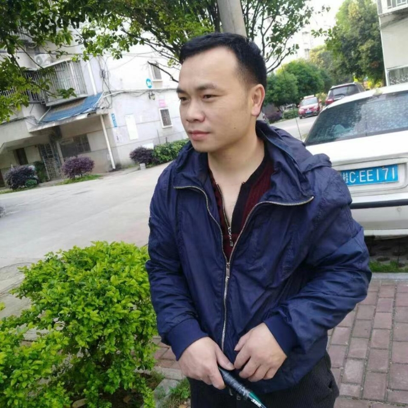 灰色足迹的第一张照片--大田相亲网