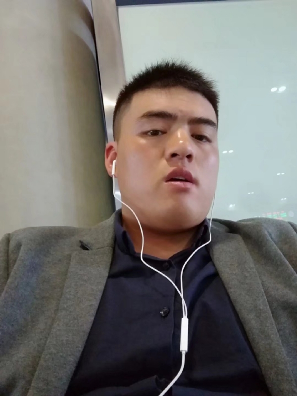 崩沙卡拉卡的第一张照片--大田相亲网