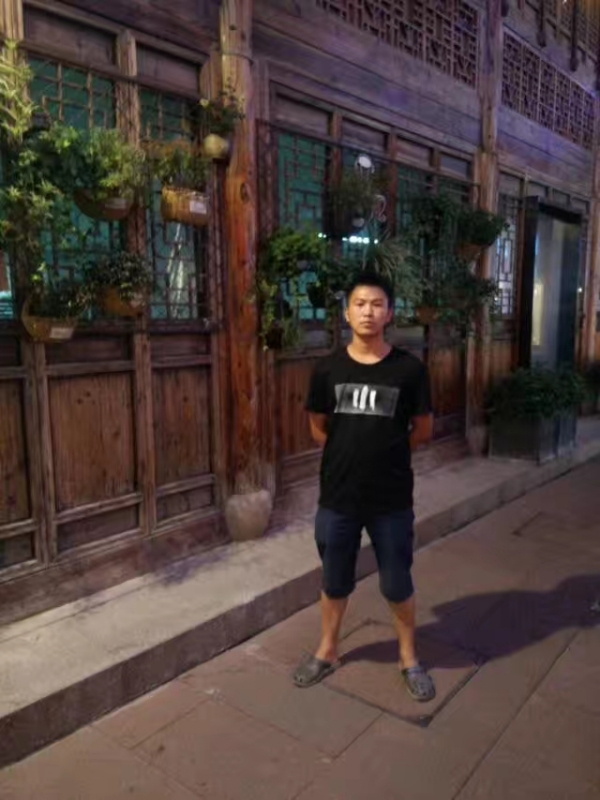 回忆的第一张照片--大田相亲网
