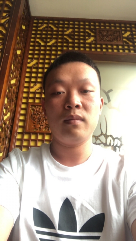 唐子龙的第一张照片--大田相亲网