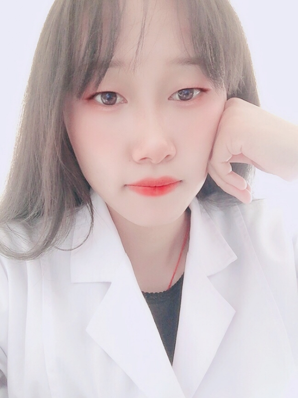 白婚纱的第一张照片--大田相亲网