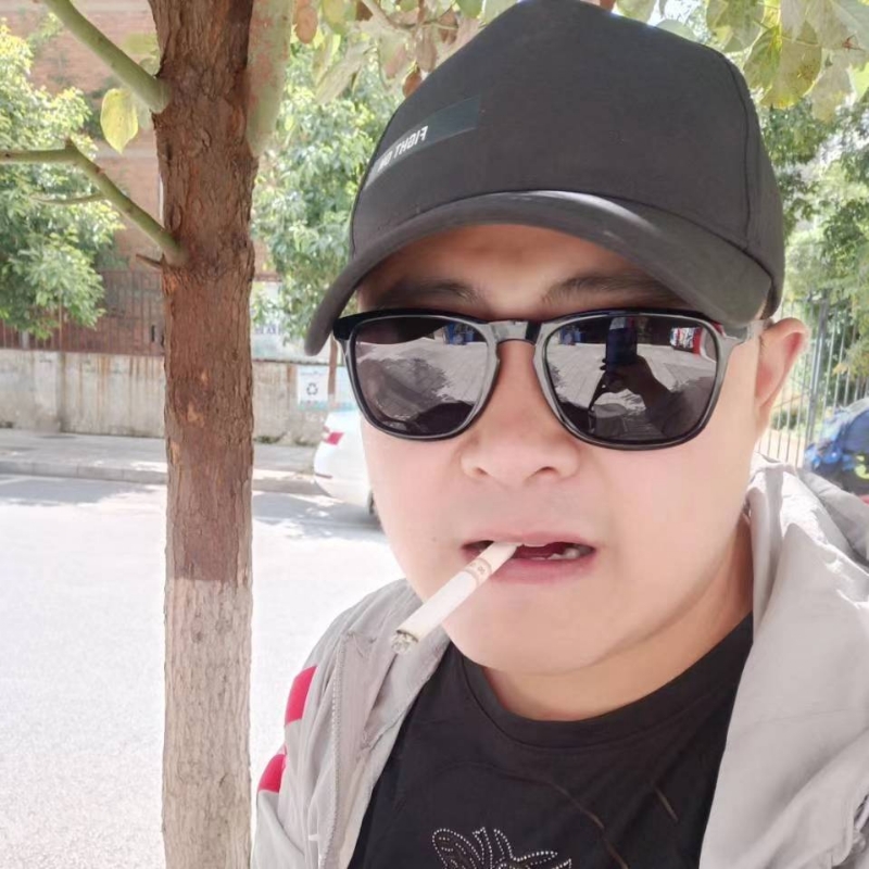 瞄小七的第一张照片--大田相亲网