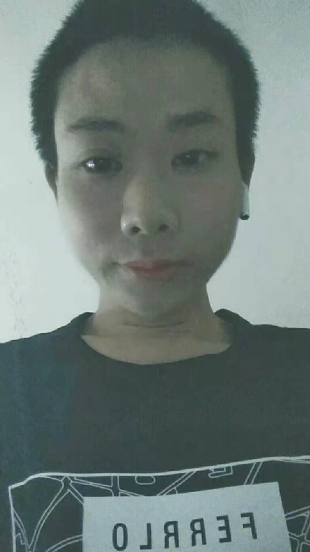 水中月的第一张照片--大田相亲网