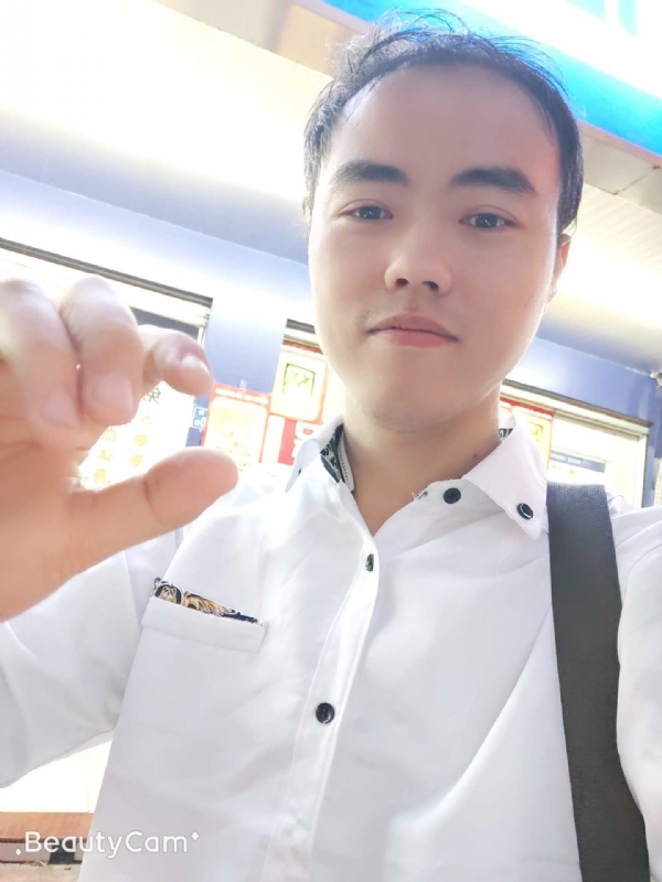 开心就好的第一张照片--大田相亲网