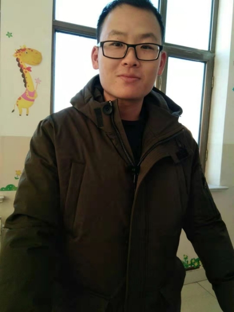 品上男人的第一张照片--大田相亲网