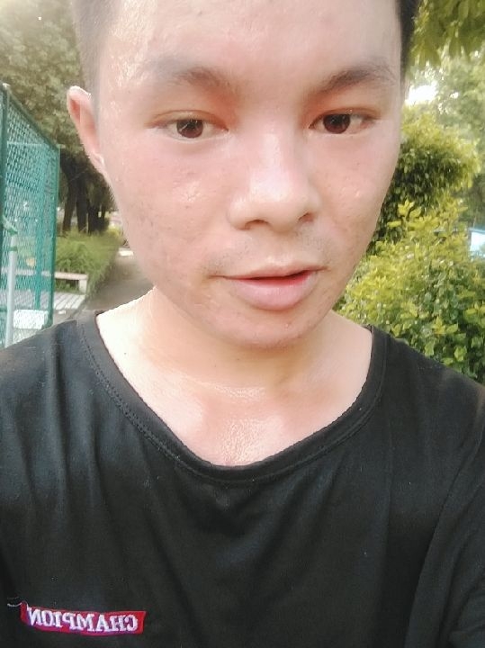 楠呐的第二张照片--大田相亲网