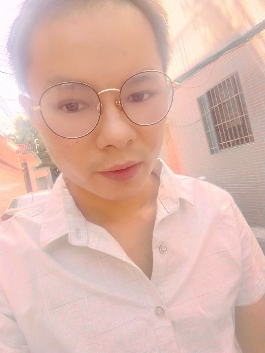 楠呐的第四张照片--大田相亲网