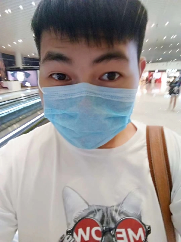 咔咔一顿的第一张照片--大田相亲网