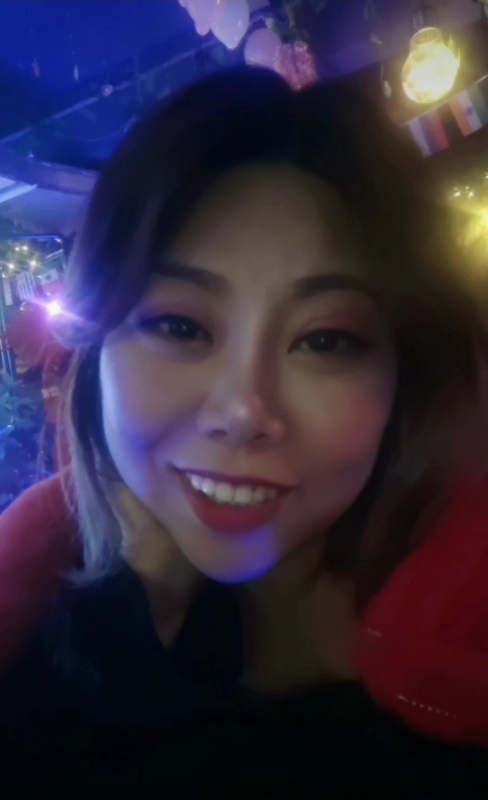 收快递的费仙女的第一张照片--大田相亲网