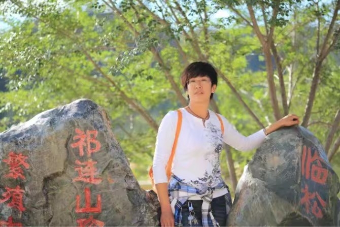 弱水河边青春草的第一张照片--大田相亲网