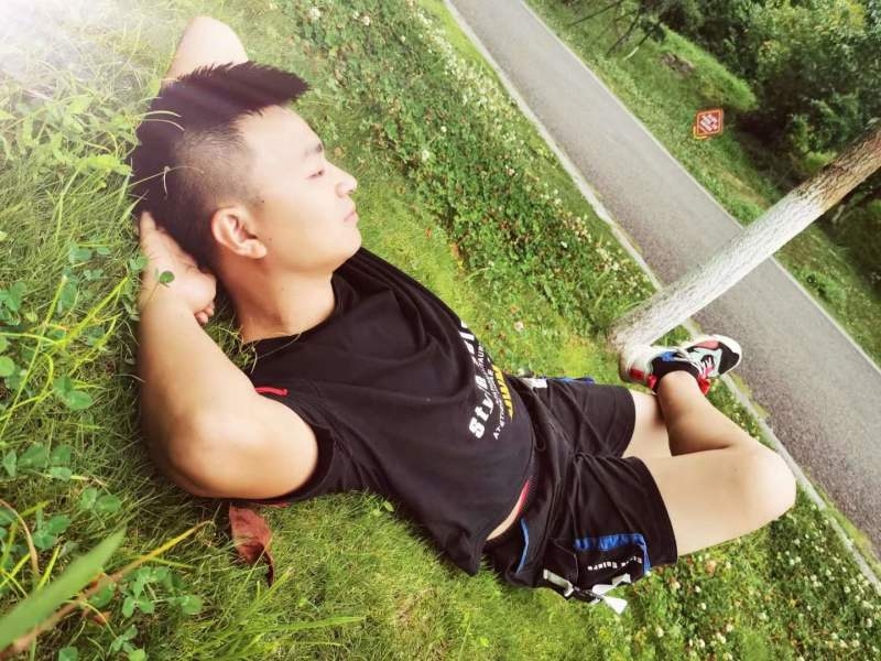 危笑的第一张照片--大田相亲网