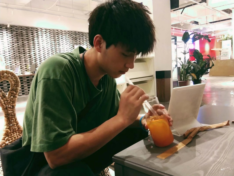 一花一世界的第一张照片--大田相亲网