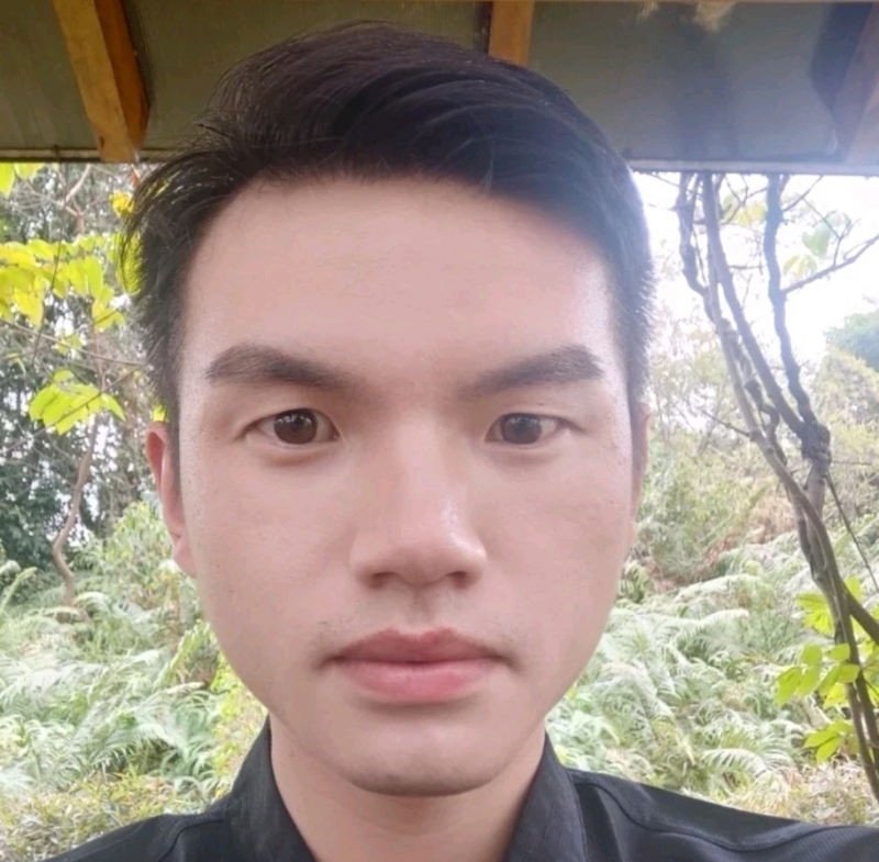 彬彬有礼的第一张照片--大田相亲网