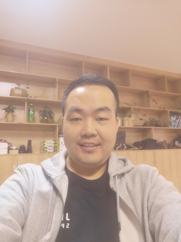carl的第一张照片--大田相亲网