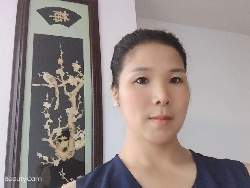 微笑的第一张照片--大田相亲网
