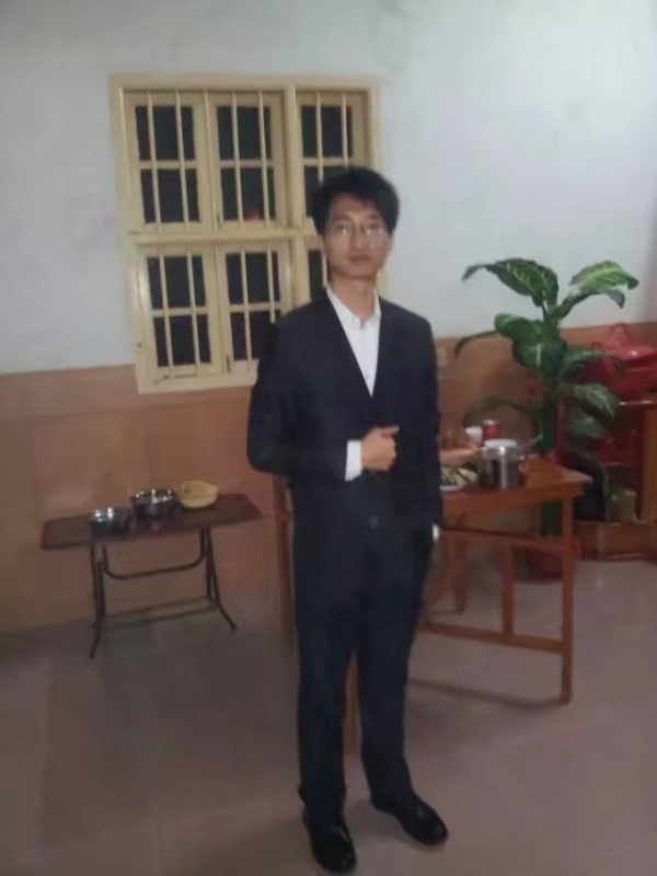 潇湘剑雨的第一张照片--大田相亲网