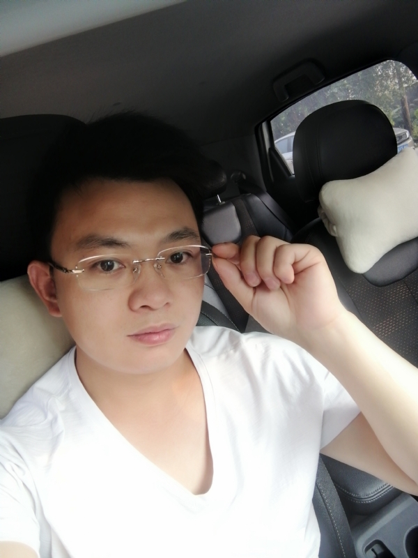 幸福的拥抱的第二张照片--大田相亲网