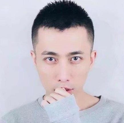 辛酉的第一张照片--大田相亲网