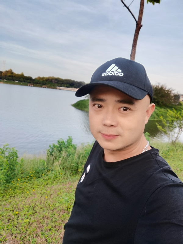 石头哥的第一张照片--大田相亲网