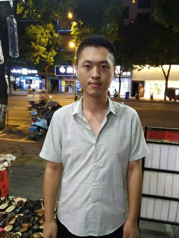 单身的雄鹰的第一张照片--大田相亲网