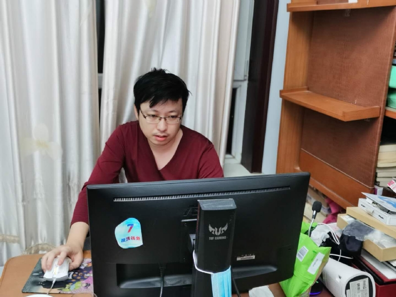 津彩的第一张照片--大田相亲网