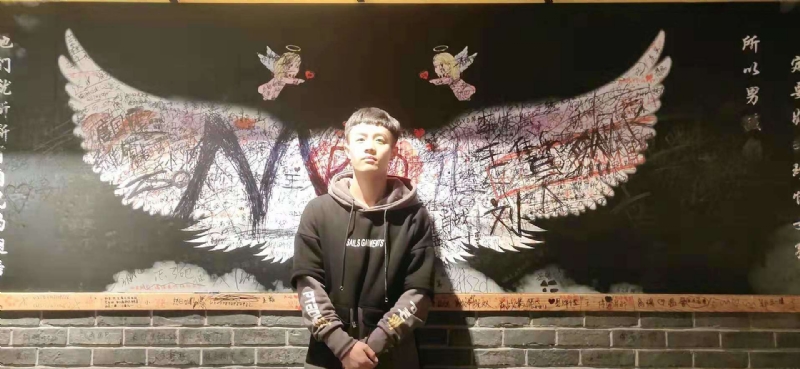 水彩画师的第一张照片--大田相亲网