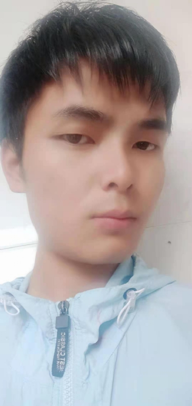 安静的男生的第一张照片--大田相亲网