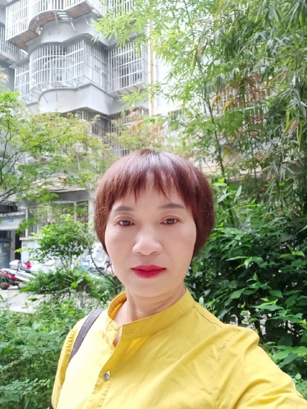 小瓶子的第二张照片--大田相亲网