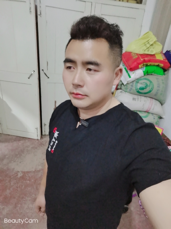 阿杰的第一张照片--大田相亲网