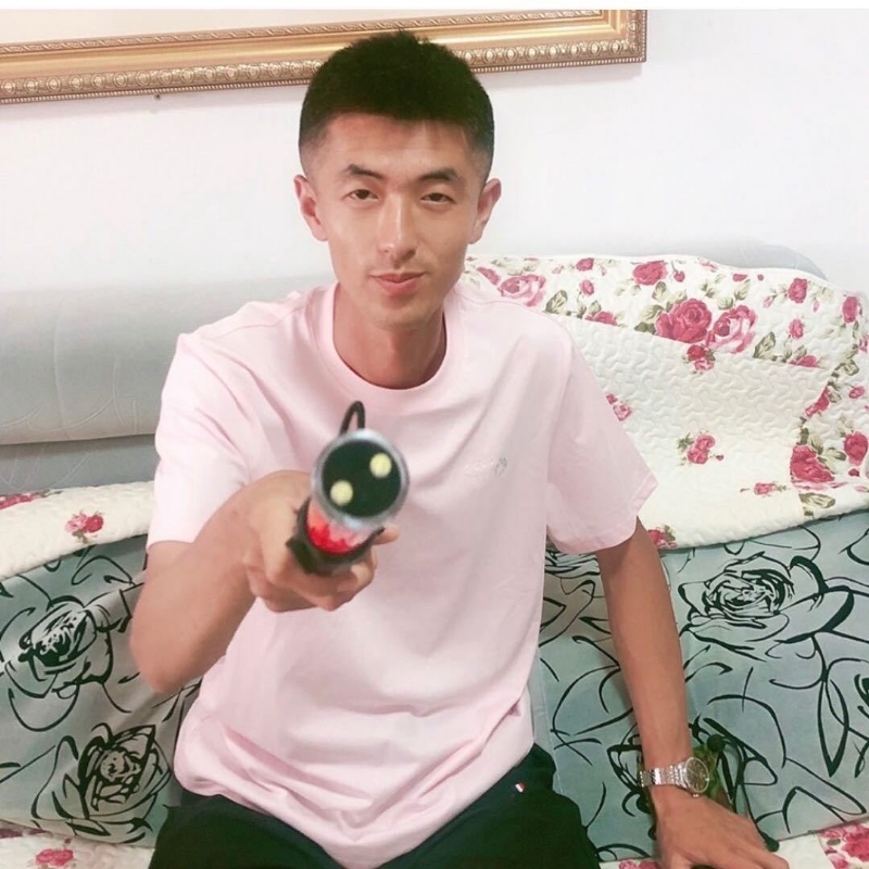 转身留下孤独的她的第一张照片--大田相亲网