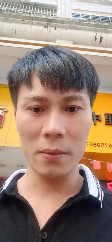 笑看人生的第一张照片--大田相亲网
