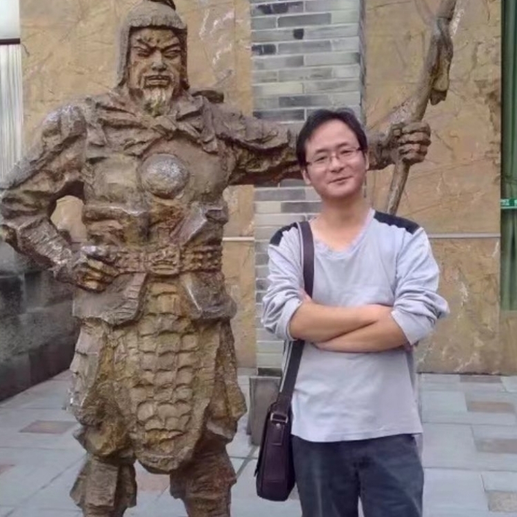 孤狼的第三张照片--大田相亲网