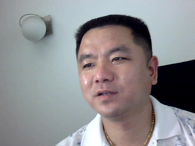 孤寂狼王的第一张照片--大田相亲网