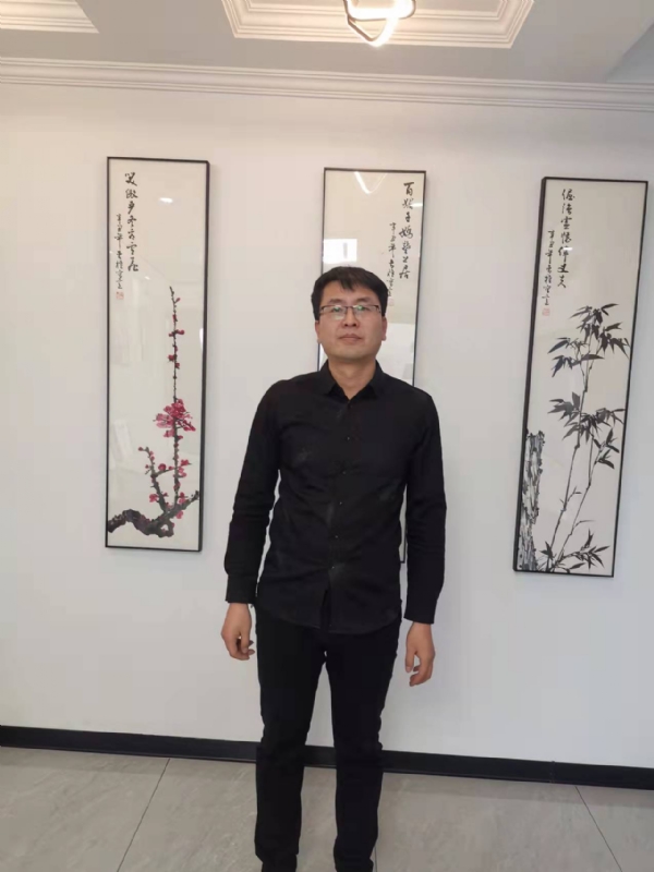 情义比天高的第一张照片--大田相亲网