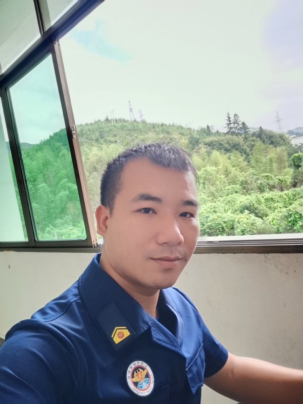 期待未来的第一张照片--大田相亲网