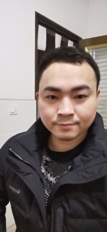 老实人的第一张照片--大田相亲网